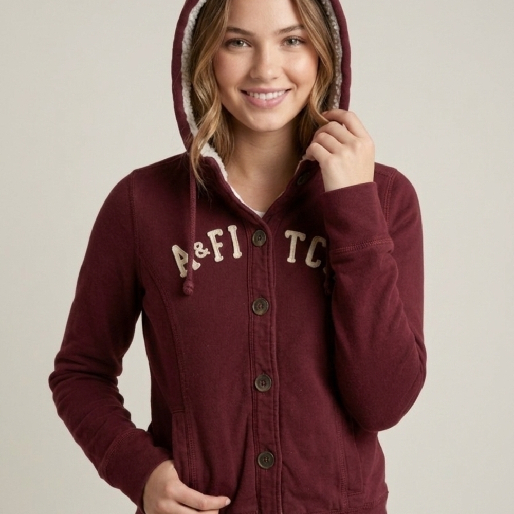 Vintage Women's Abercrombie & Fitch Maroon Jacket with Plush Lining Y2K - Picture 2 of 8